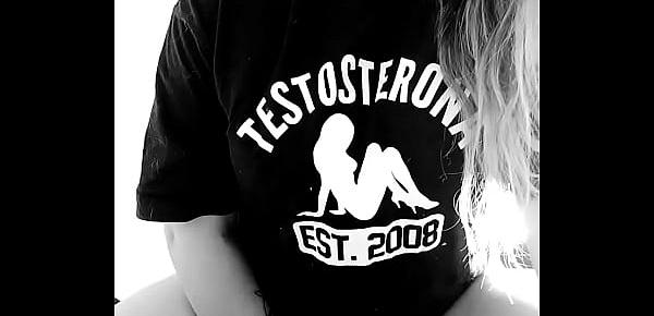  Aline Lopez se masturbando com vibrador para o Testosterona Blog
